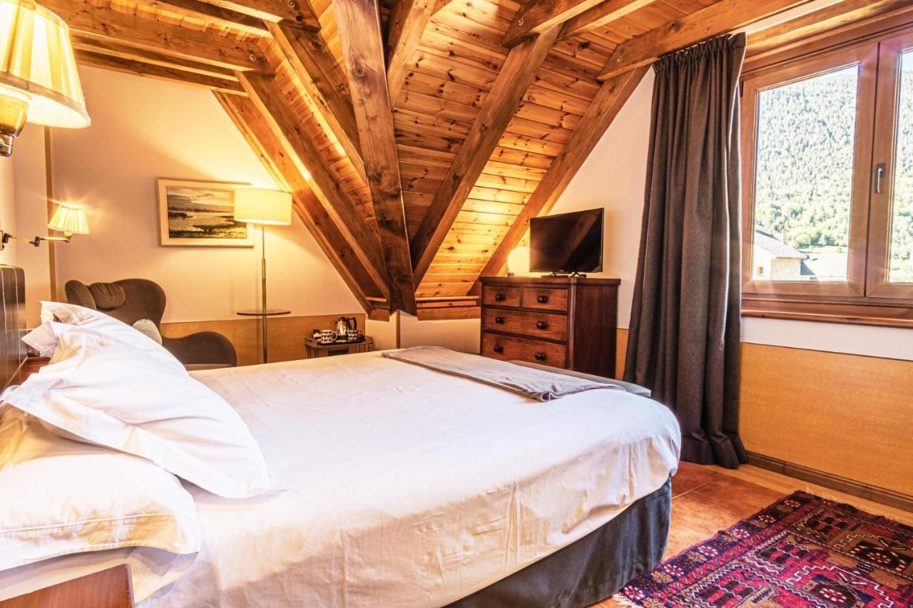 Mauberme Mountain Boutique Hotel ซาลาร์ดู ภายนอก รูปภาพ